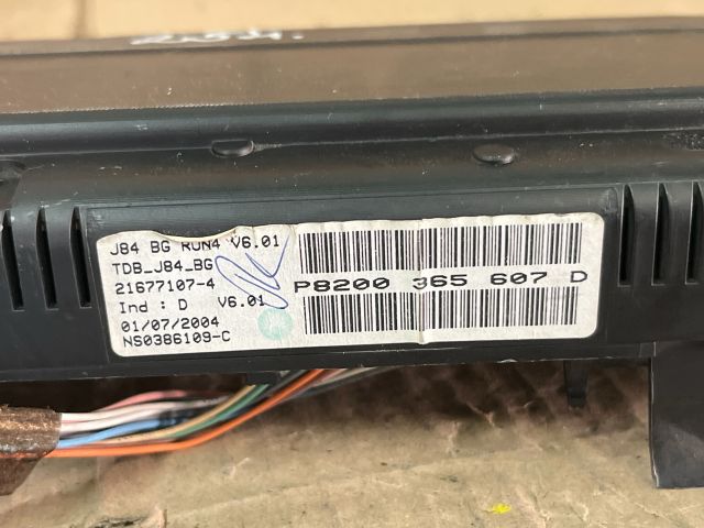 bontott RENAULT SCÉNIC II Kilométeróra