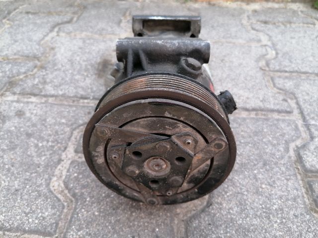 bontott RENAULT SCÉNIC II Klímakompresszor
