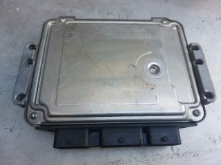 bontott RENAULT SCÉNIC II Motorvezérlő