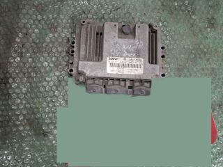 bontott RENAULT SCÉNIC II Motorvezérlő