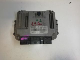 bontott RENAULT SCÉNIC II Motorvezérlő