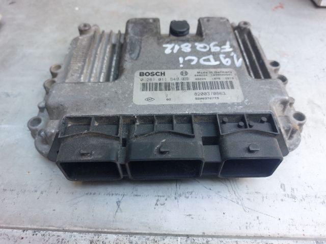 bontott RENAULT SCÉNIC II Motorvezérlő