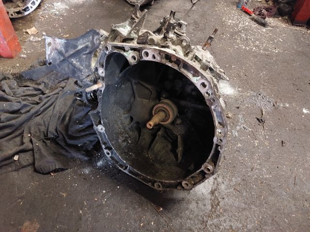 bontott RENAULT SCÉNIC II Váltó (Mechanikus)