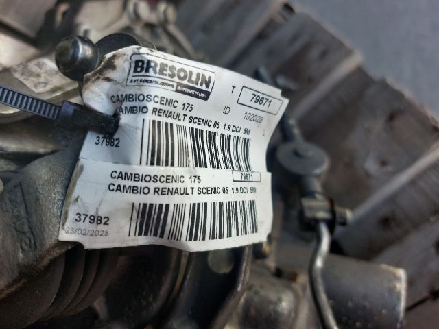 bontott RENAULT SCÉNIC II Váltó (Mechanikus)