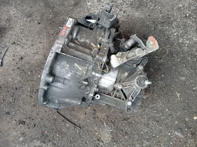 bontott RENAULT SCÉNIC II Váltó (Mechanikus)