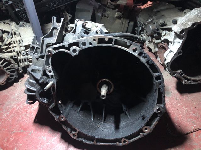 bontott RENAULT SCÉNIC II Váltó (Mechanikus)