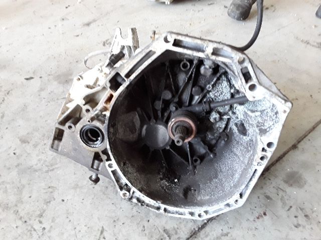 bontott RENAULT SCÉNIC II Váltó (Mechanikus)