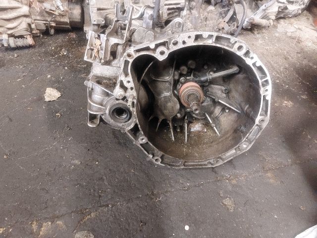 bontott RENAULT SCÉNIC II Váltó (Mechanikus)