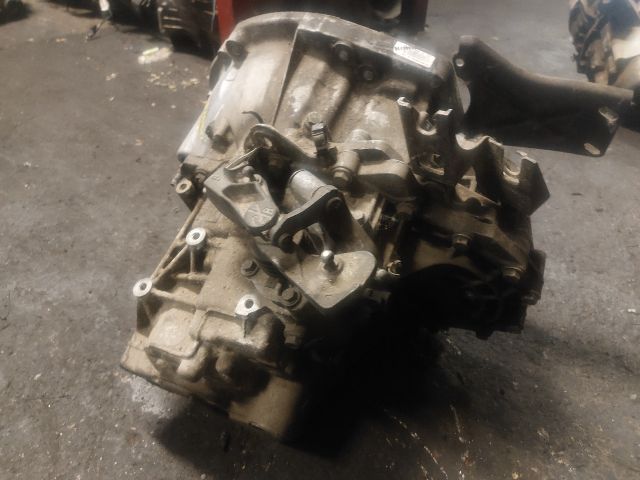 bontott RENAULT SCÉNIC II Váltó (Mechanikus)