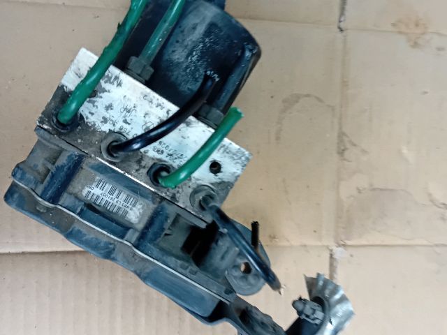 bontott RENAULT SCÉNIC II ABS Kocka