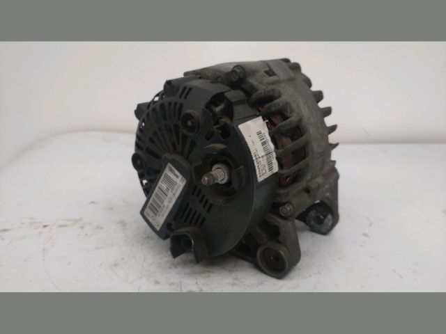 bontott RENAULT SCÉNIC II Generátor