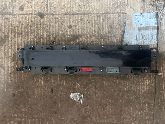 bontott RENAULT SCÉNIC II Kilométeróra