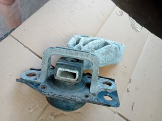 bontott RENAULT SCÉNIC II Motor Tartó Bak (Fém)