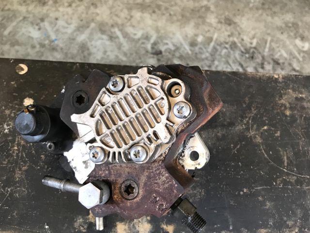 bontott RENAULT SCÉNIC II Nagynyomású Szivattyú