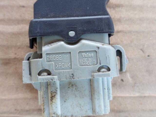 bontott RENAULT SCÉNIC II Ablakemelő Kapcsoló (Pozíciófüggetlen)