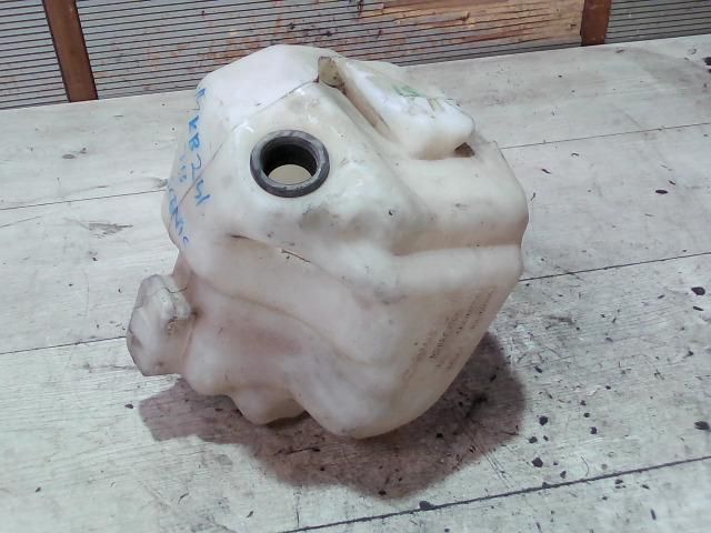 bontott RENAULT SCÉNIC II Ablakmosó Tartály