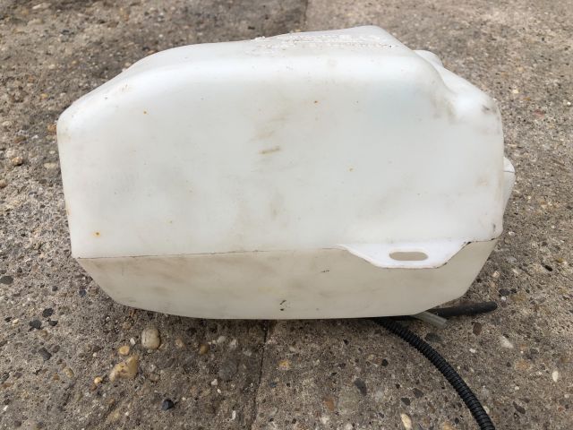 bontott RENAULT SCÉNIC II Ablakmosó Tartály