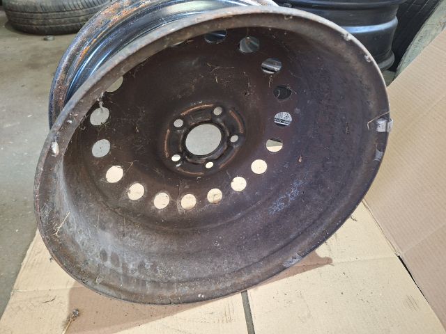 bontott RENAULT SCÉNIC II Acélfelni (1 db)