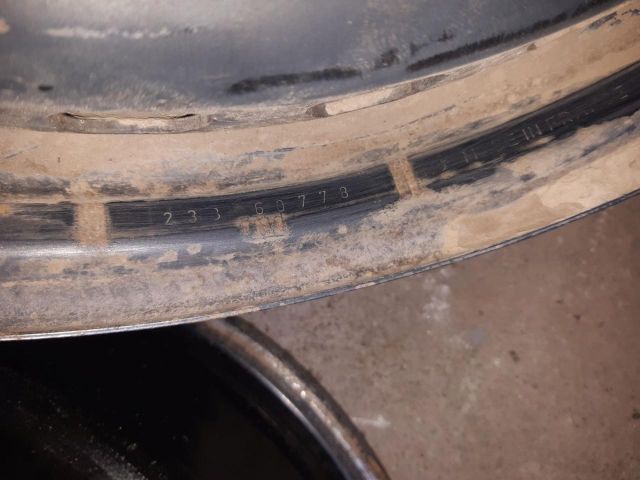 bontott RENAULT SCÉNIC II Acélfelni Szett Gumival