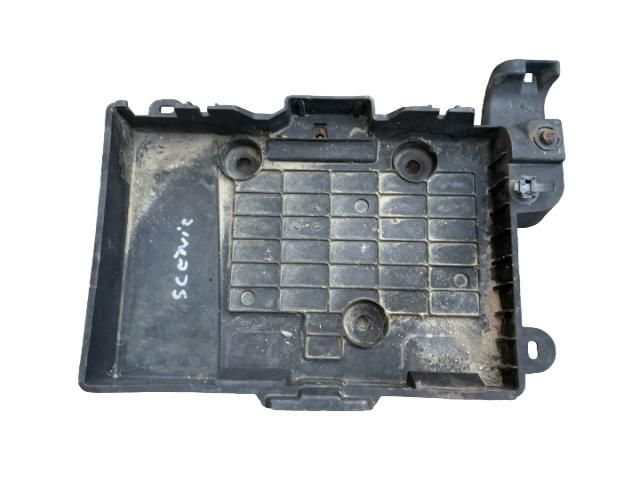 bontott RENAULT SCÉNIC II Akkumulátor Tartó