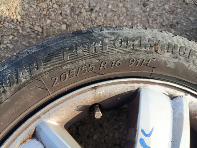 bontott RENAULT SCÉNIC II Alufelni Pár Gumival