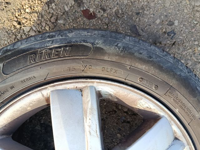 bontott RENAULT SCÉNIC II Alufelni Pár Gumival