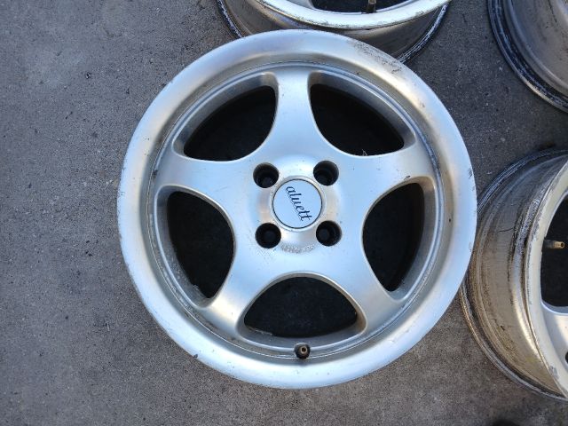 bontott RENAULT SCÉNIC II Alufelni Szett