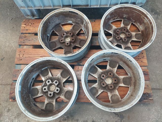 bontott RENAULT SCÉNIC II Alufelni Szett