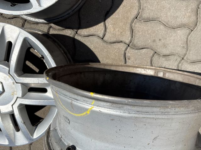 bontott RENAULT SCÉNIC II Alufelni Szett