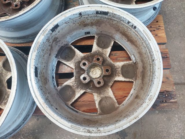 bontott RENAULT SCÉNIC II Alufelni Szett