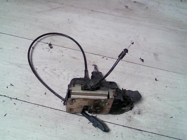 bontott RENAULT SCÉNIC II Bal Csomagtérajtó Zárszerkezet