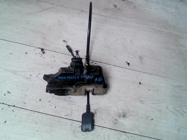 bontott RENAULT SCÉNIC II Bal Csomagtérajtó Zárszerkezet