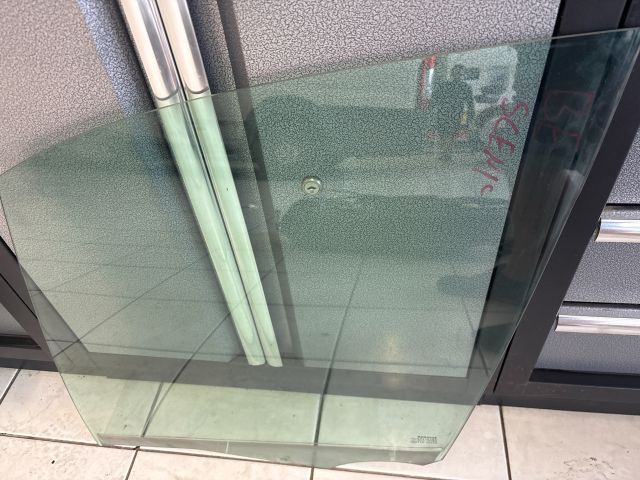 bontott RENAULT SCÉNIC II Bal első Ablak