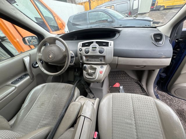 bontott RENAULT SCÉNIC II Bal első Ablakemelő Motor