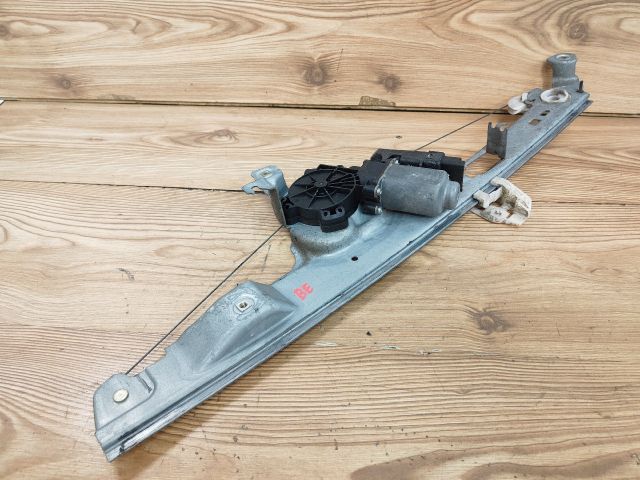 bontott RENAULT SCÉNIC II Bal első Ablakemelő Szerkezet (Elektromos)