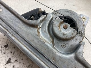 bontott RENAULT SCÉNIC II Bal első Ablakemelő Szerkezet (Elektromos)