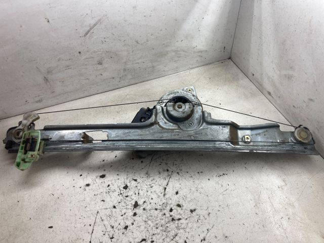 bontott RENAULT SCÉNIC II Bal első Ablakemelő Szerkezet (Elektromos)