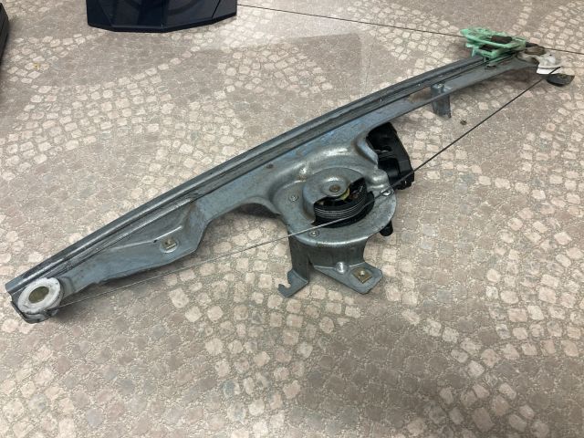 bontott RENAULT SCÉNIC II Bal első Ablakemelő Szerkezet (Elektromos)