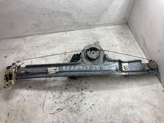 bontott RENAULT SCÉNIC II Bal első Ablakemelő Szerkezet (Elektromos)