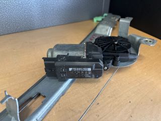 bontott RENAULT SCÉNIC II Bal első Ablakemelő Szerkezet (Elektromos)