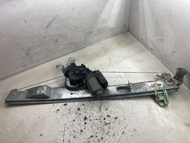bontott RENAULT SCÉNIC II Bal első Ablakemelő Szerkezet (Elektromos)