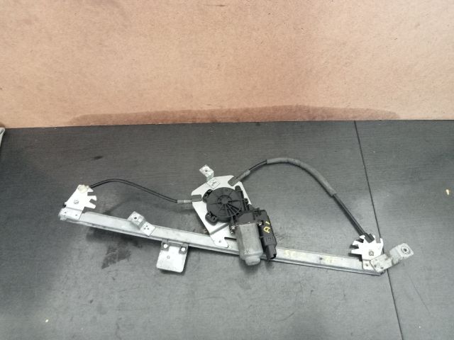 bontott RENAULT SCÉNIC II Bal első Ablakemelő Szerkezet (Elektromos)
