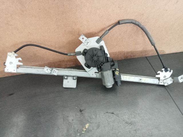 bontott RENAULT SCÉNIC II Bal első Ablakemelő Szerkezet (Elektromos)