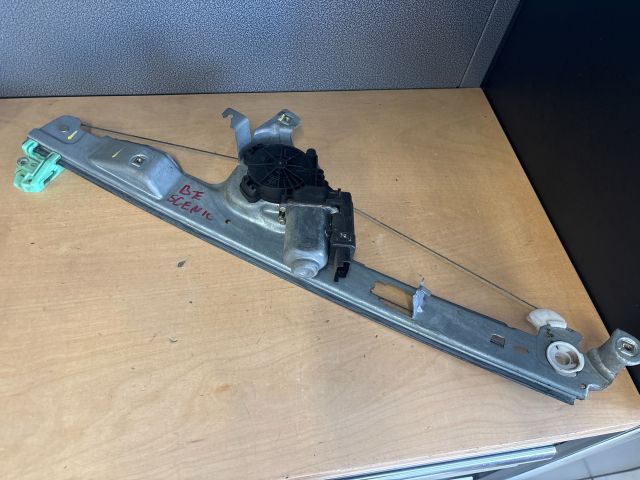 bontott RENAULT SCÉNIC II Bal első Ablakemelő Szerkezet (Elektromos)