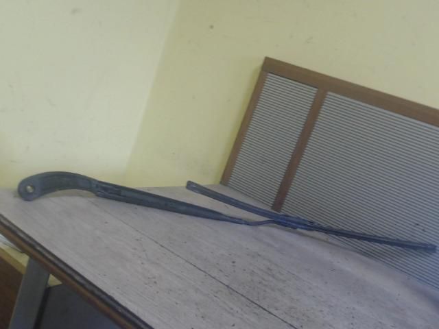 bontott RENAULT SCÉNIC II Bal első Ablaktörlő Kar