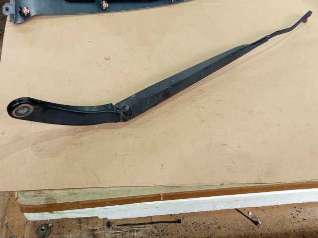 bontott RENAULT SCÉNIC II Bal első Ablaktörlő Kar