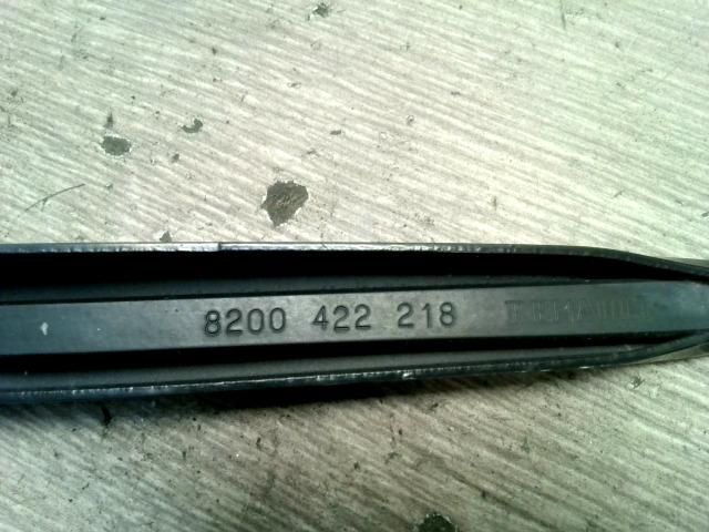 bontott RENAULT SCÉNIC II Bal első Ablaktörlő Kar