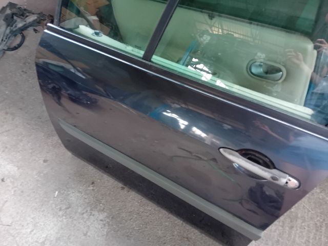 bontott RENAULT SCÉNIC II Bal első Ajtó (Részeivel)