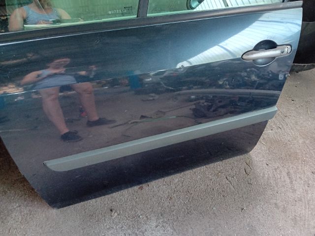 bontott RENAULT SCÉNIC II Bal első Ajtó (Részeivel)