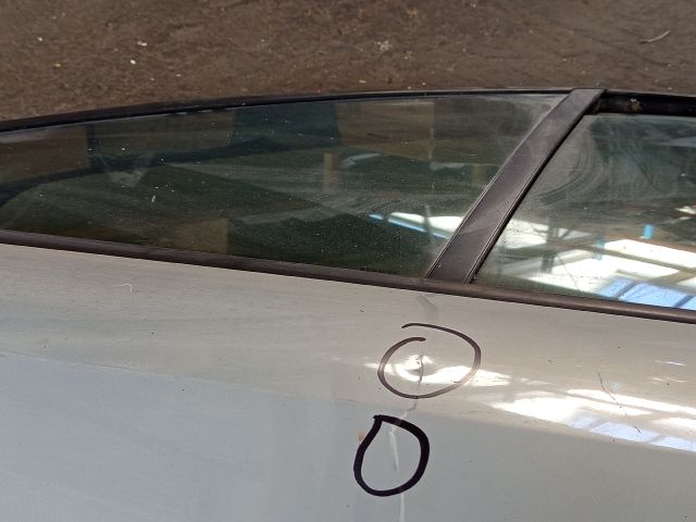 bontott RENAULT SCÉNIC II Bal első Ajtó (Üres lemez)